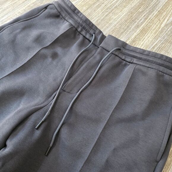 Nike Tech Fleece Tailored Straight Leg Relaxed Pants Men’s Medium M FZ7583-060 - Picture 4 of 16